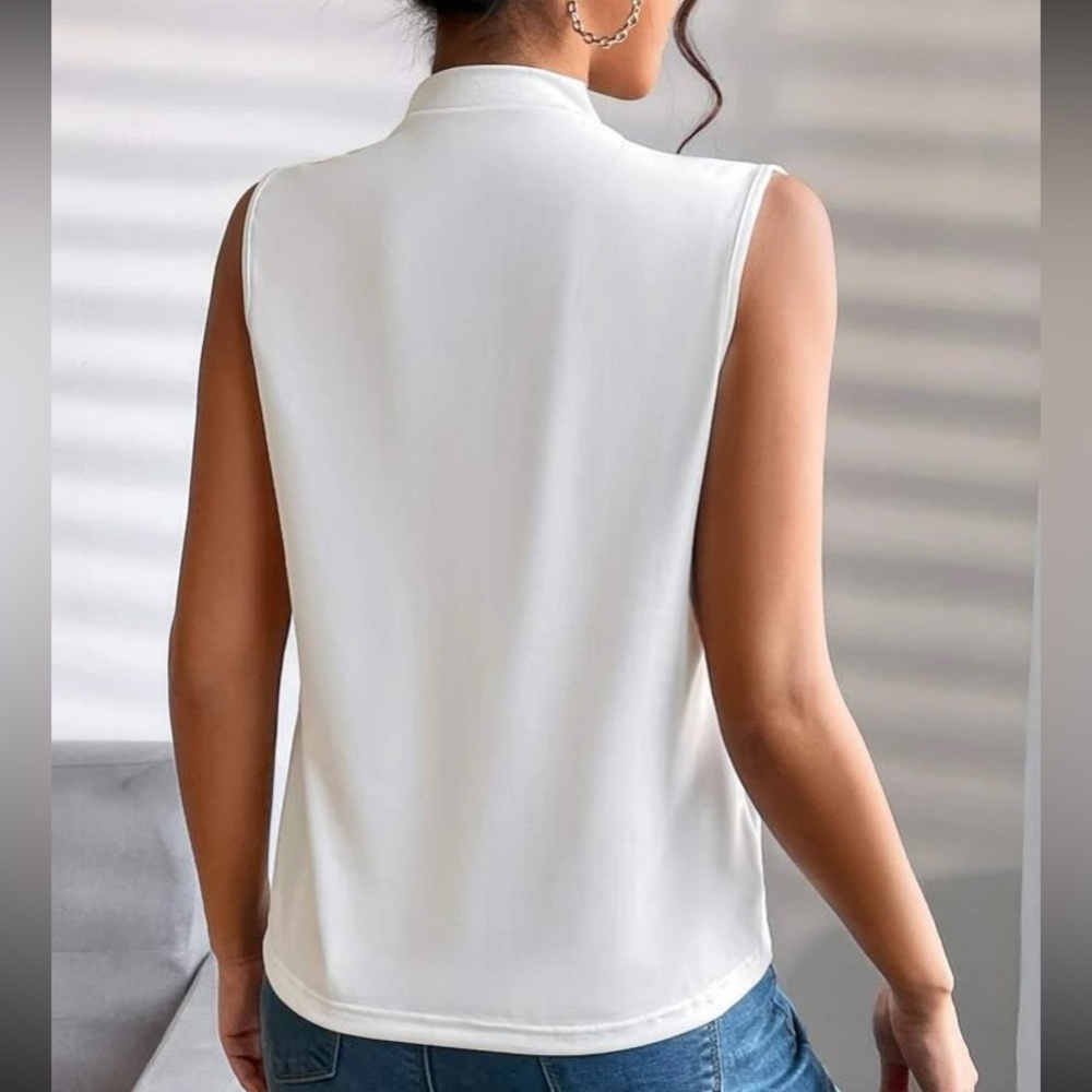 Luxe camel surplice neck wrap top - Picture 6 of 16